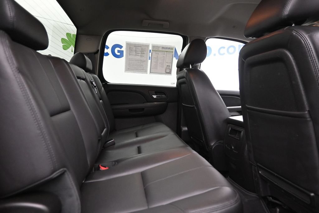 Used 2014 Chevrolet Silverado 2500 LTZ w/ LTZ Plus Package AWD/4WD image 10