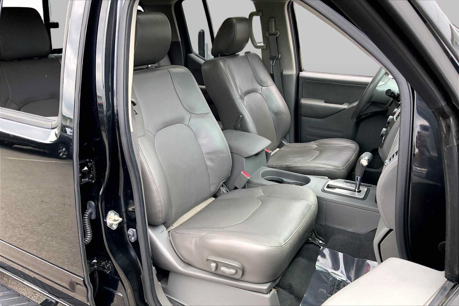 Used 2019 Nissan Frontier SL RWD image 8