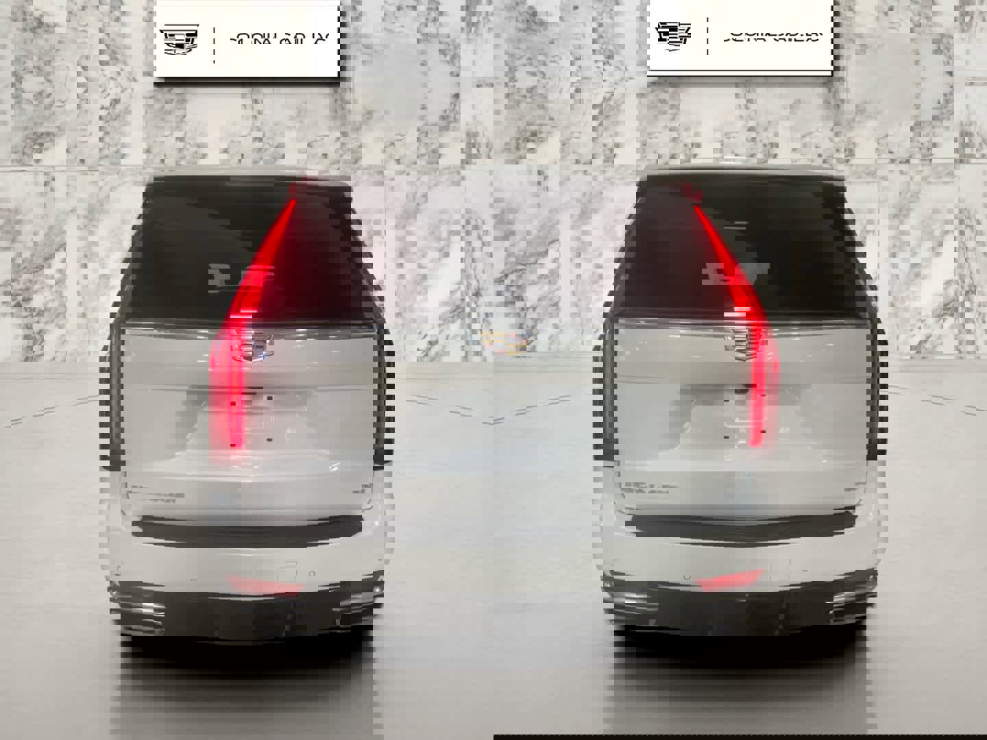 Used 2023 Cadillac Escalade Premium Luxury image 3