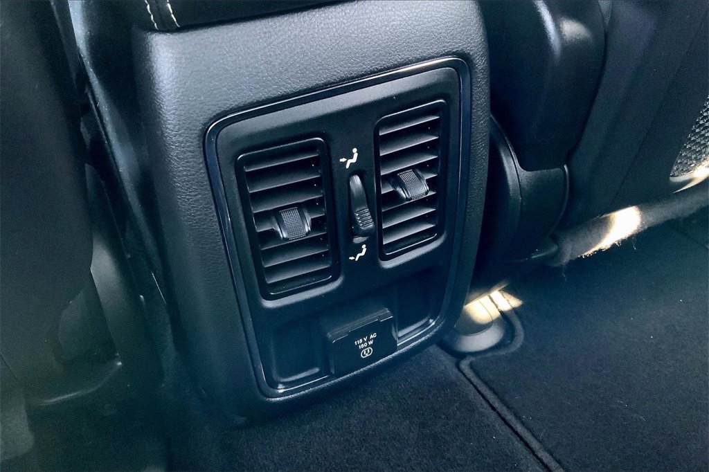 Used 2021 Jeep Grand Cherokee Freedom Edition image 10