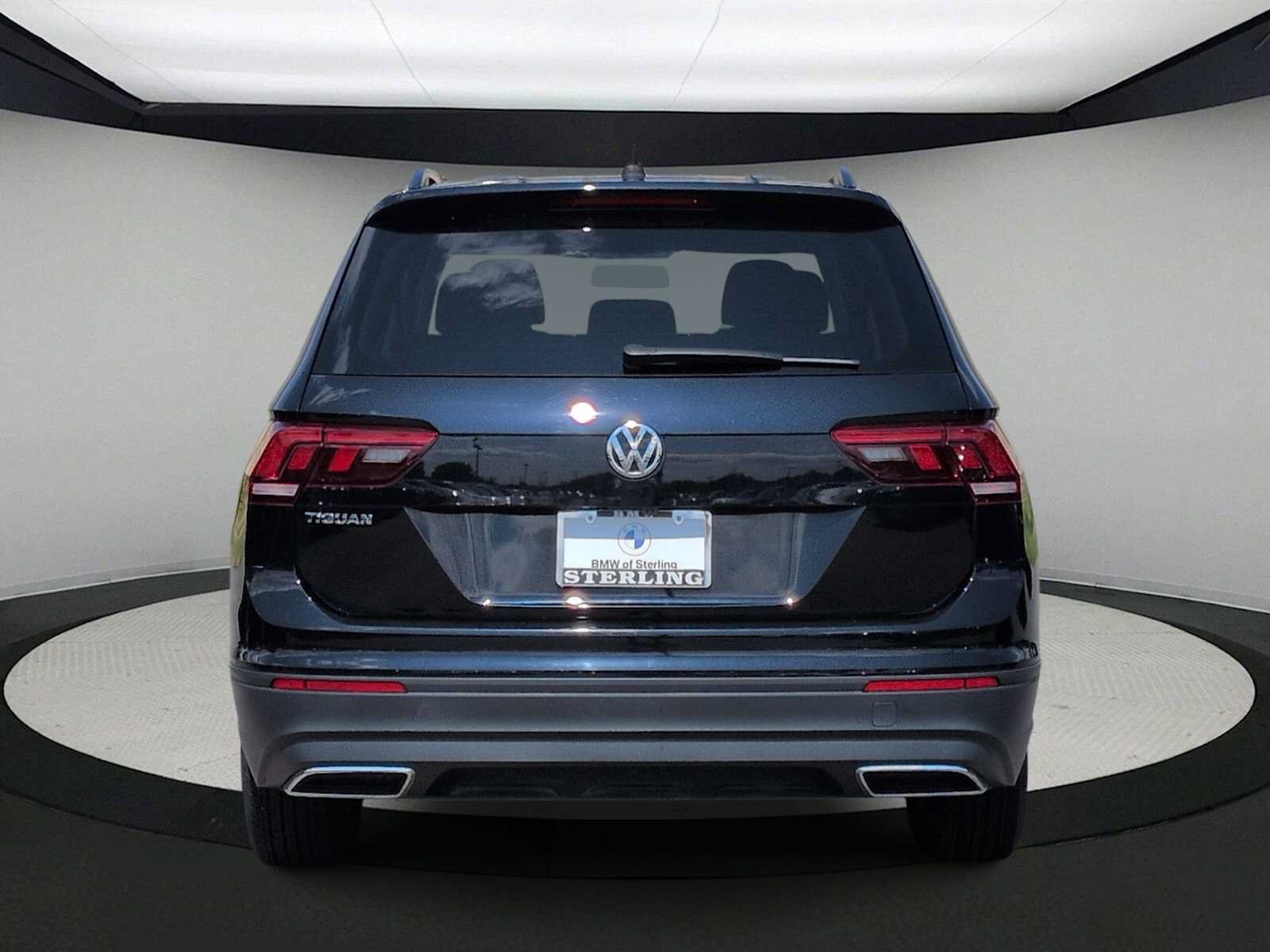 Used 2021 Volkswagen Tiguan S FWD image 7