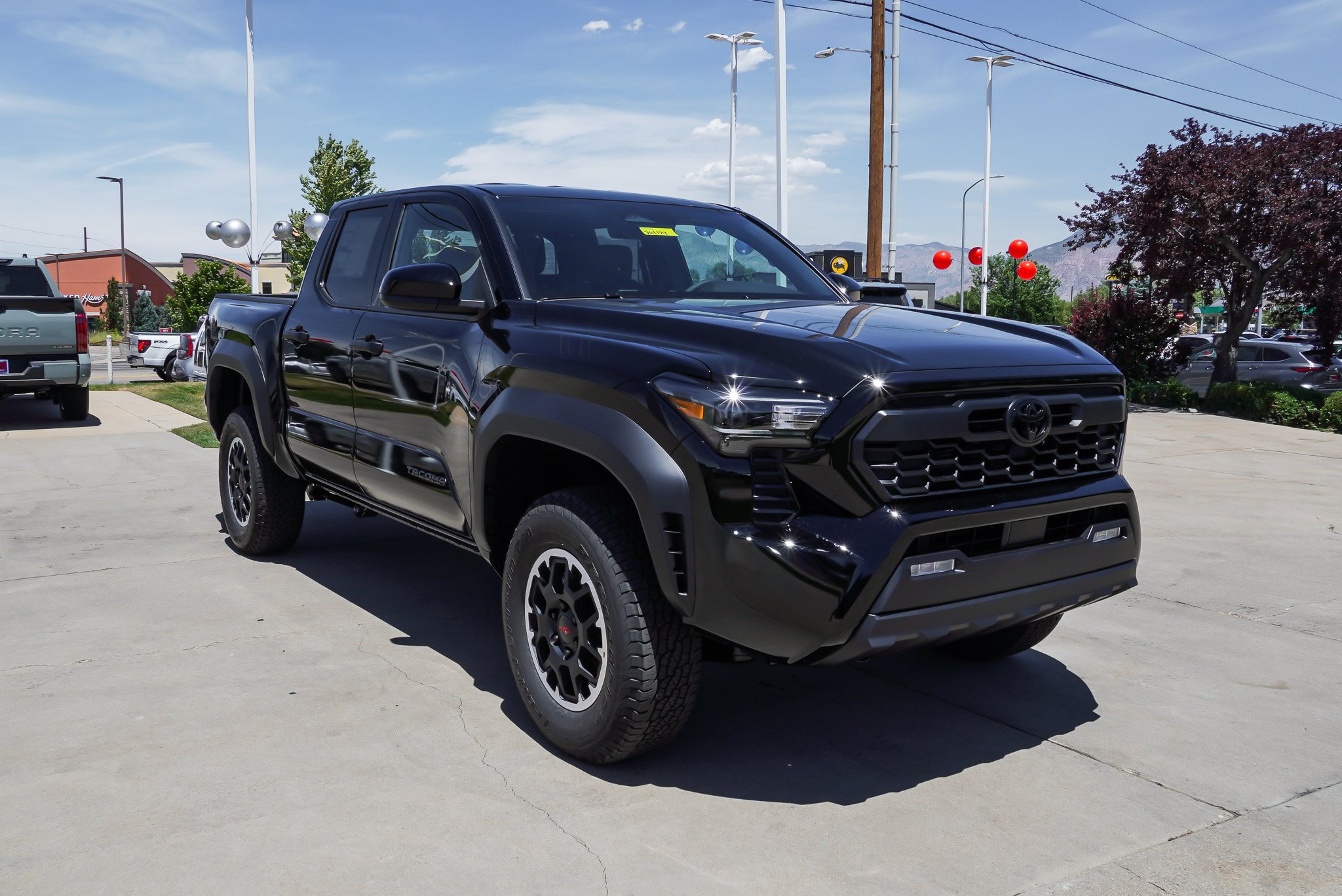 New 2026 Toyota Tacoma TRD Off-Road AWD/4WD image 2