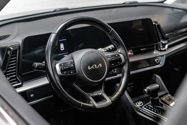 Used 2023 Kia Sportage EX image 17