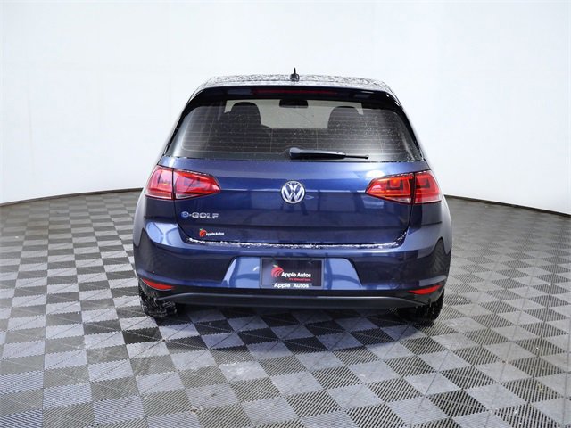 Used 2016 Volkswagen e-Golf SE w/ DC Fast Charging Package image 7