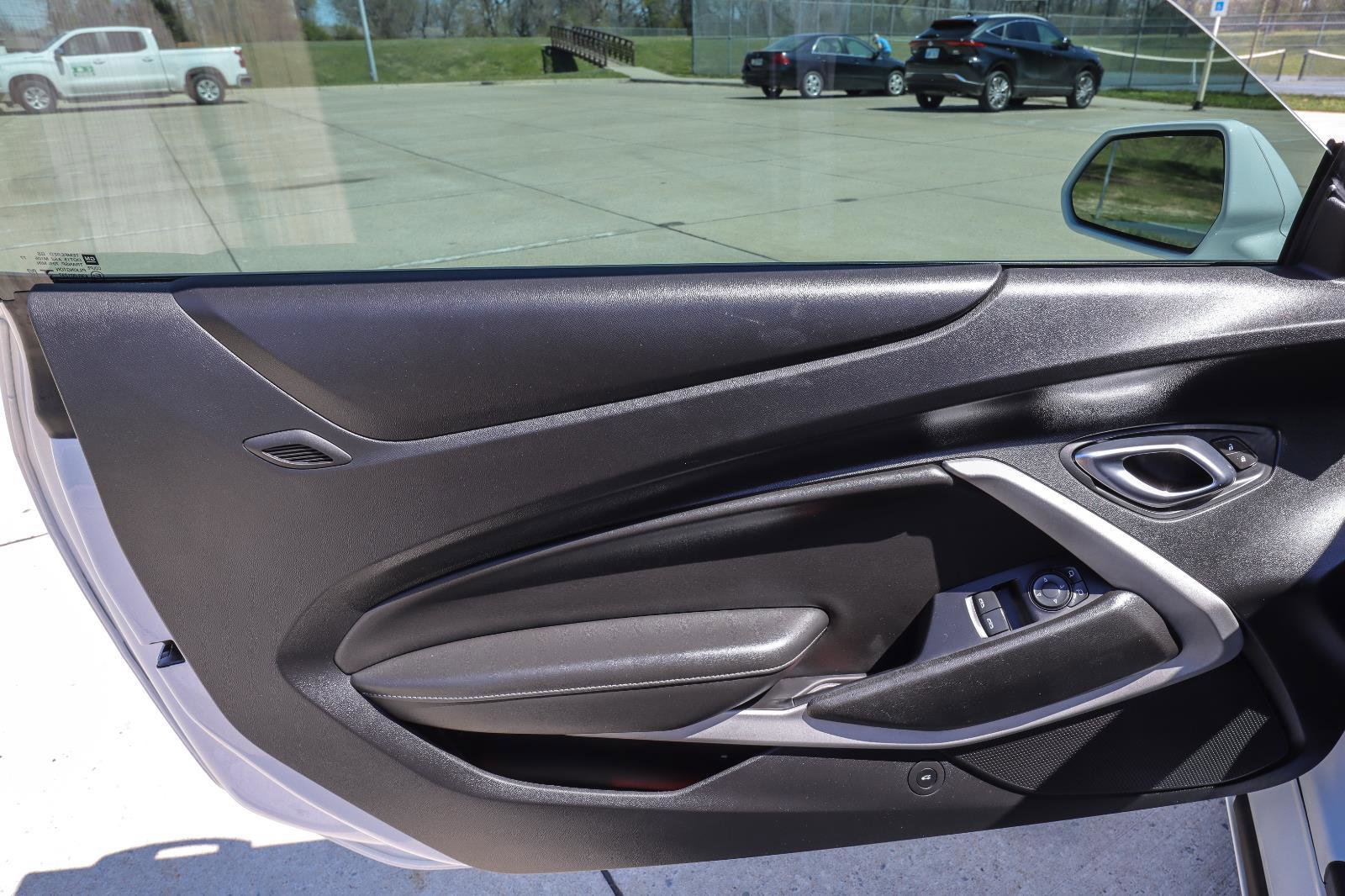 Used 2021 Chevrolet Camaro LS RWD image 34
