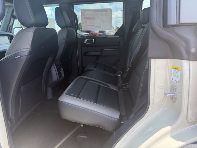 New 2026 Ford Bronco Outer Banks w/ Sasquatch Package AWD/4WD image 10