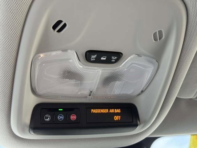 Used 2025 Chevrolet TrailBlazer LT image 28