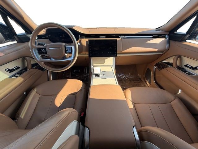 Certified 2024 Land Rover Range Rover SV AWD/4WD image 12