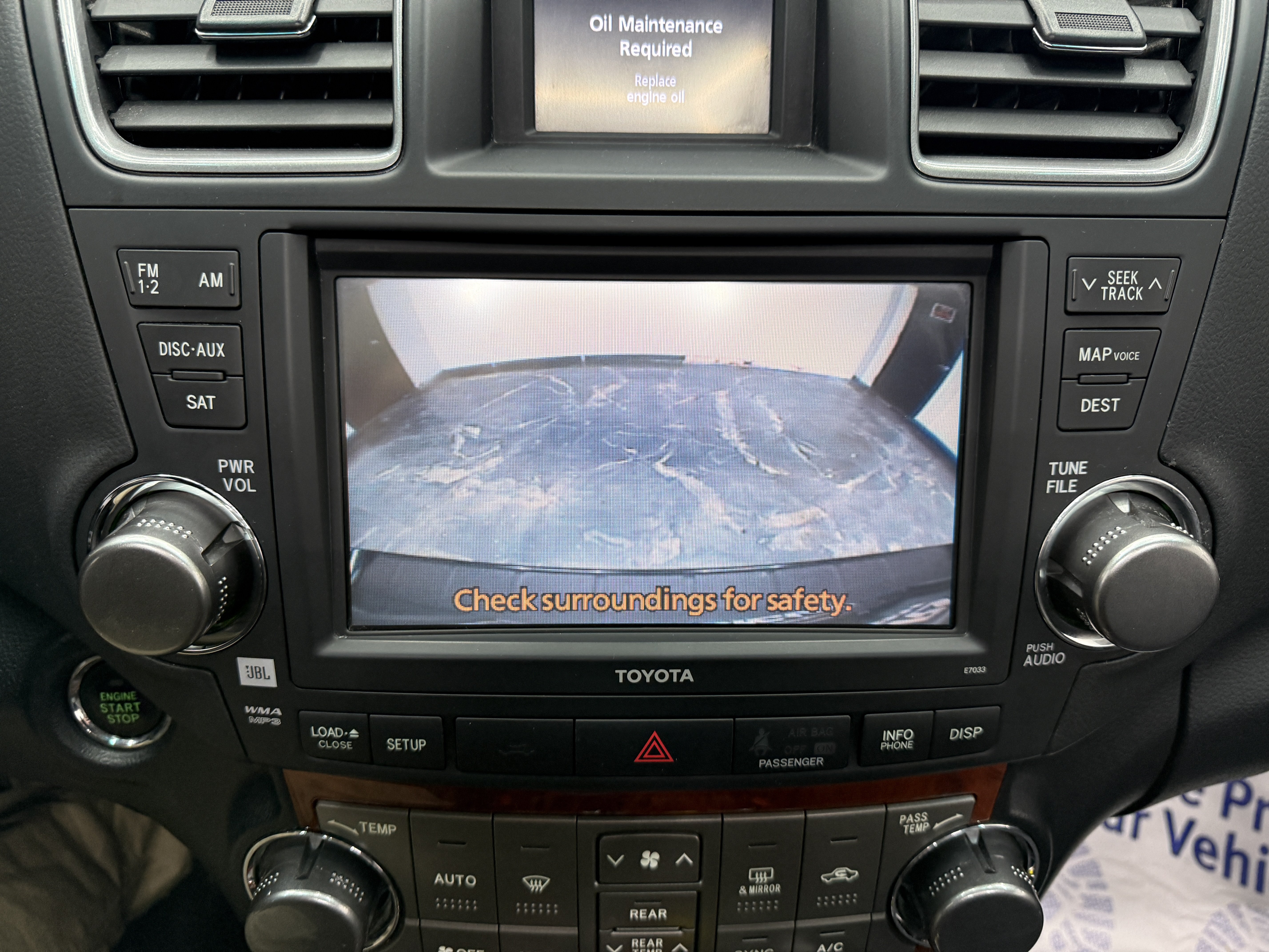 Used 2012 Toyota Highlander Limited AWD/4WD image 17