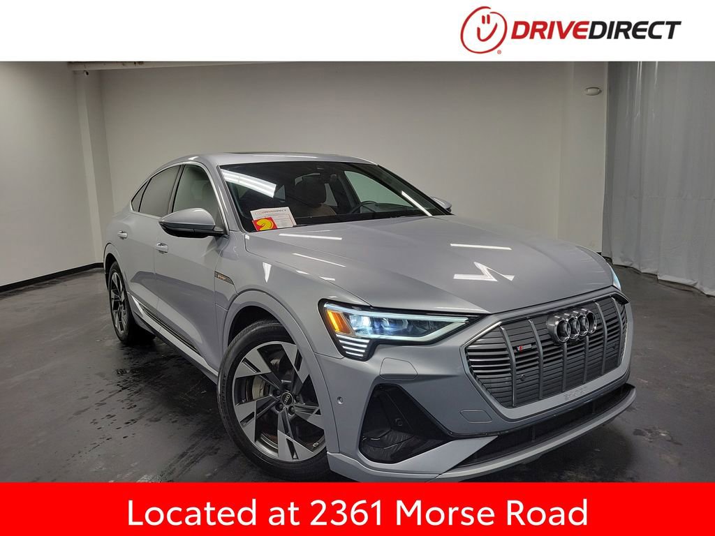 Used 2022 Audi e-tron Prestige w/ Prestige Package image 1