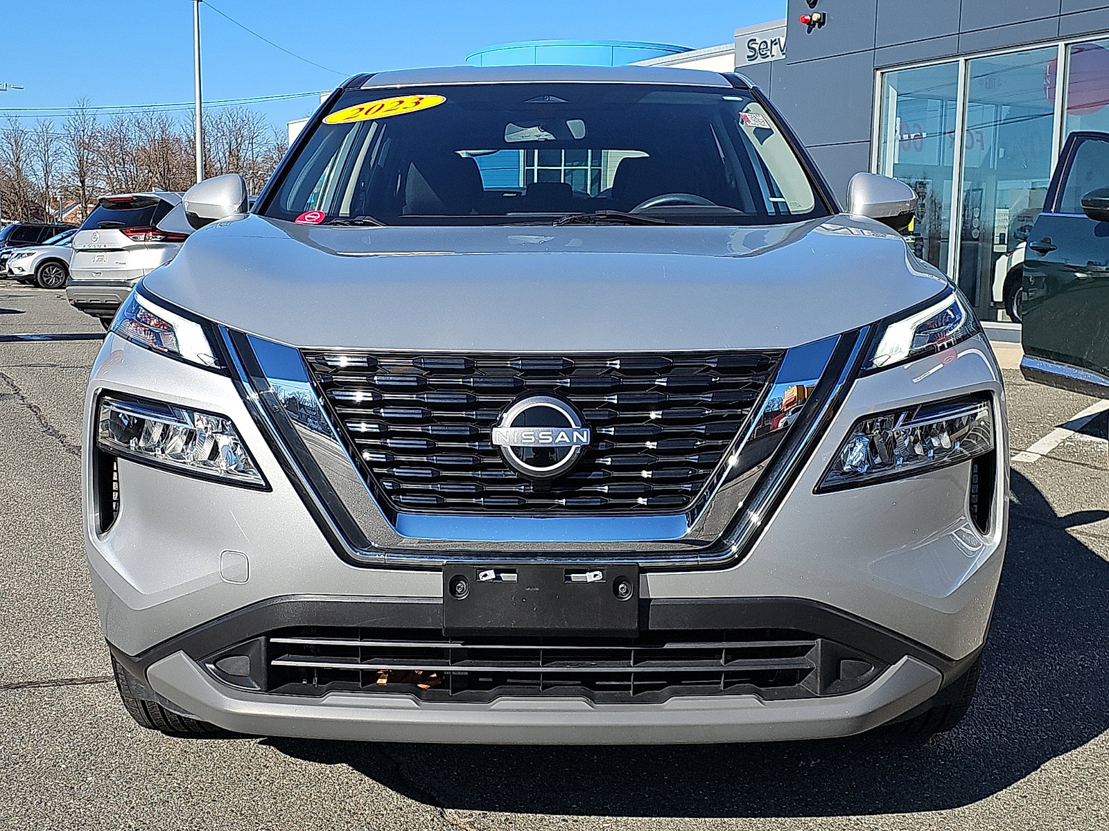 Certified 2023 Nissan Rogue SV image 2