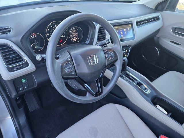 Used 2018 Honda HR-V EX image 12