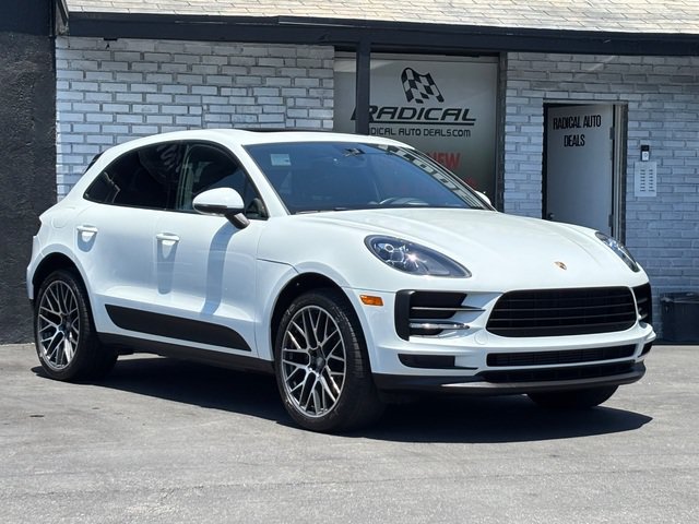Used 2019 Porsche Macan AWD/4WD image 7