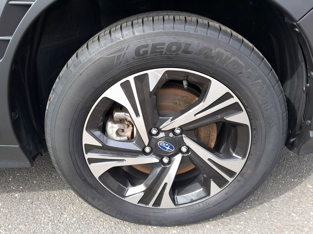 Used 2024 Subaru Crosstrek 2.0i Premium image 38