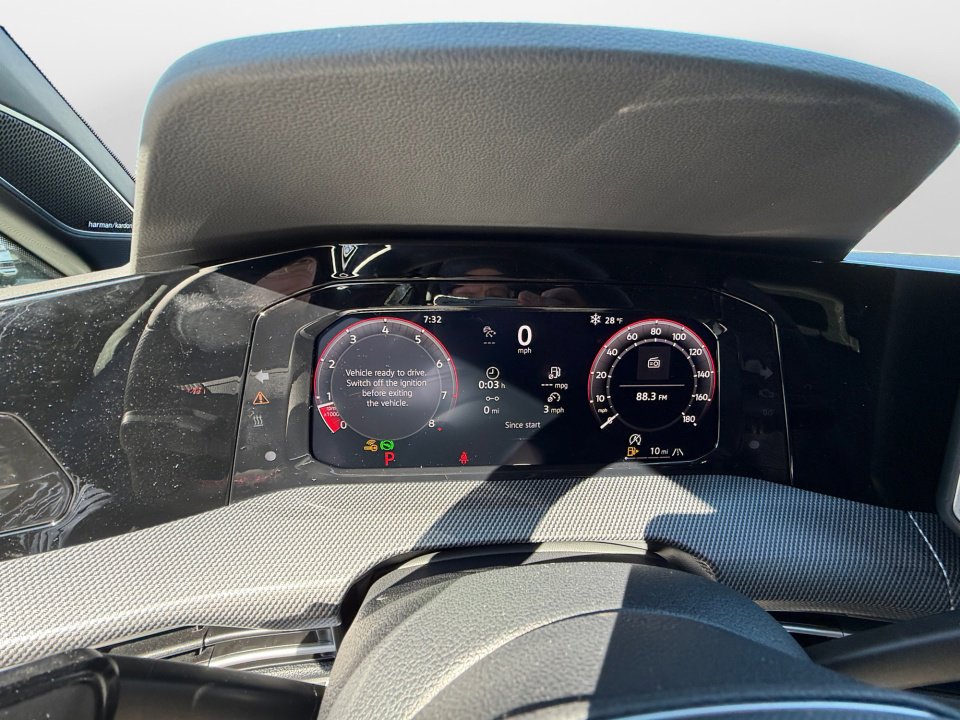 New 2026 Volkswagen Golf SE image 11