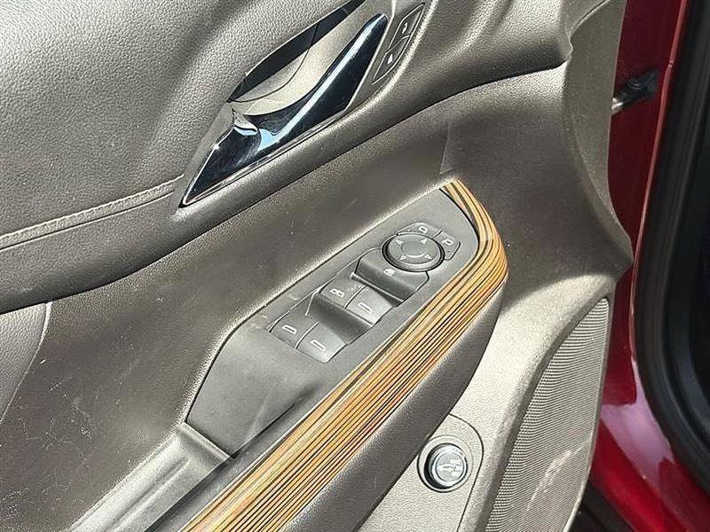 Used 2023 GMC Acadia SLE w/ Driver Convenience Package FWD image 20