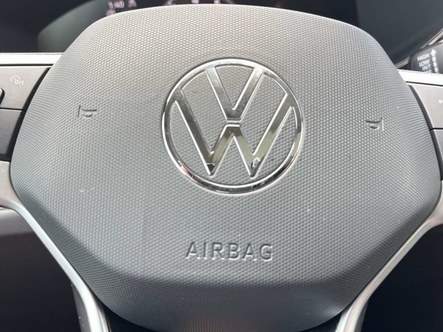 Used 2024 Volkswagen Taos SE AWD/4WD image 38