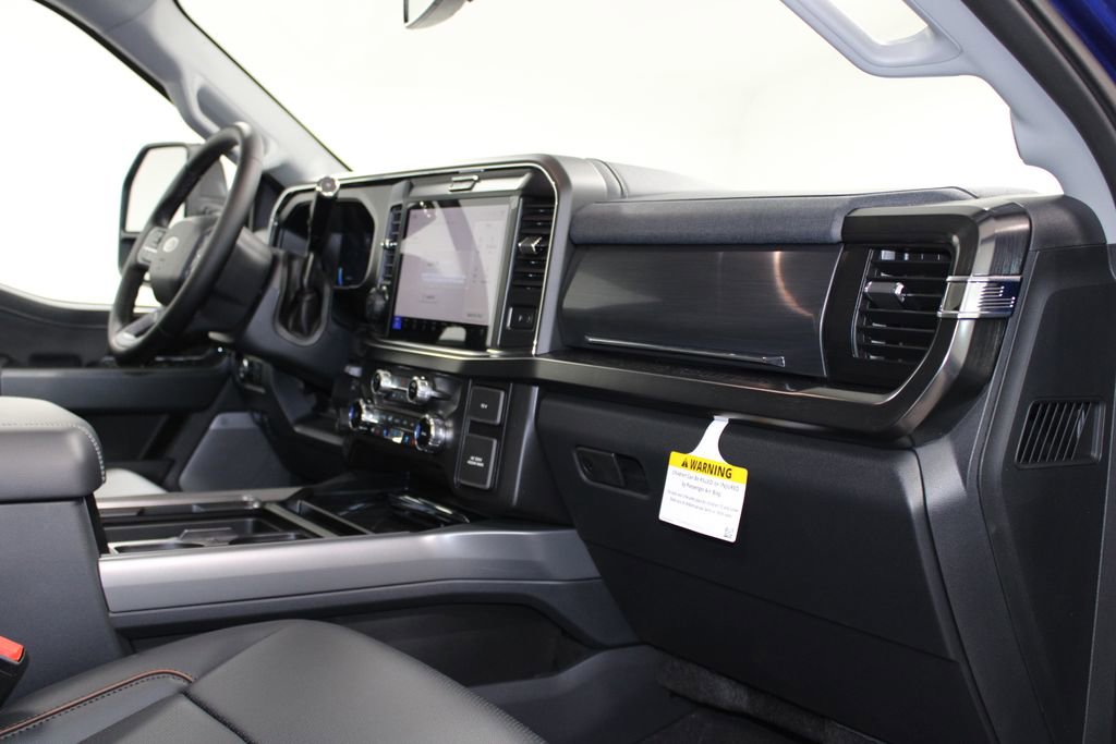 New 2026 Ford F250 Lariat w/ Black Appearance Package image 28