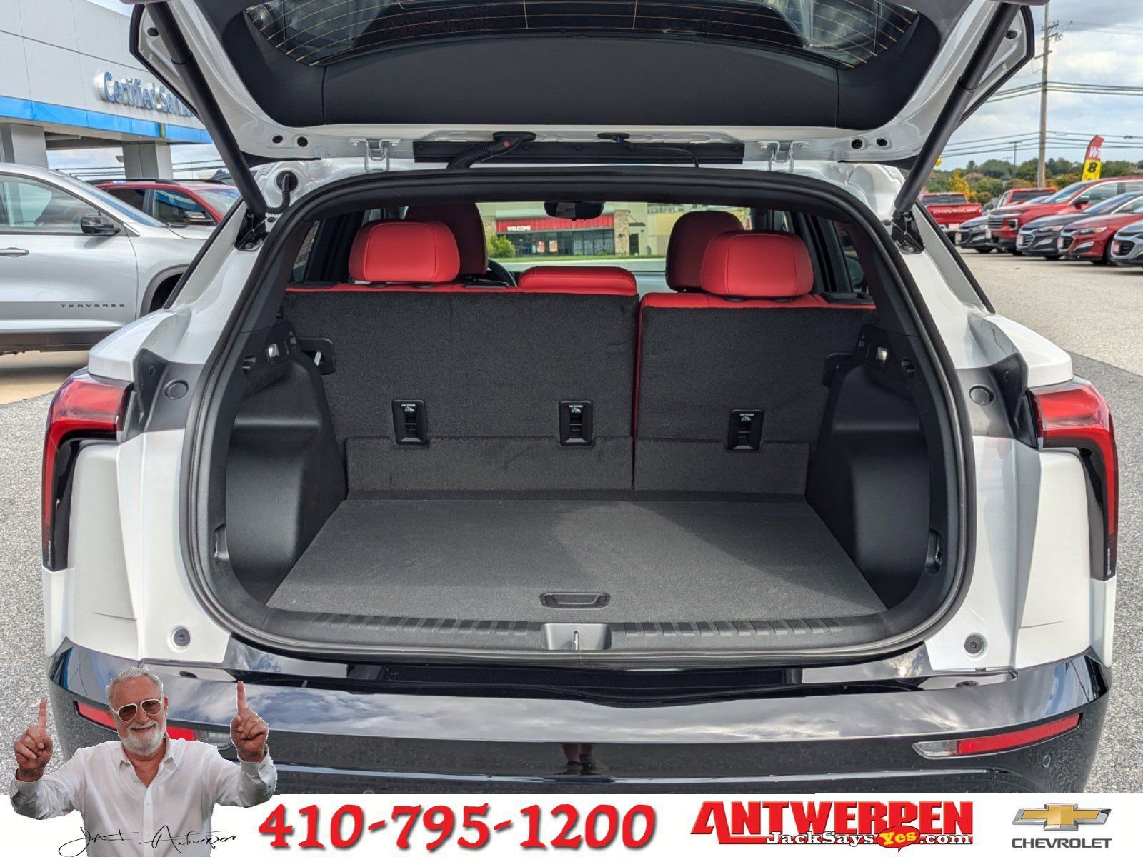 New 2024 Chevrolet Blazer EV RS image 12