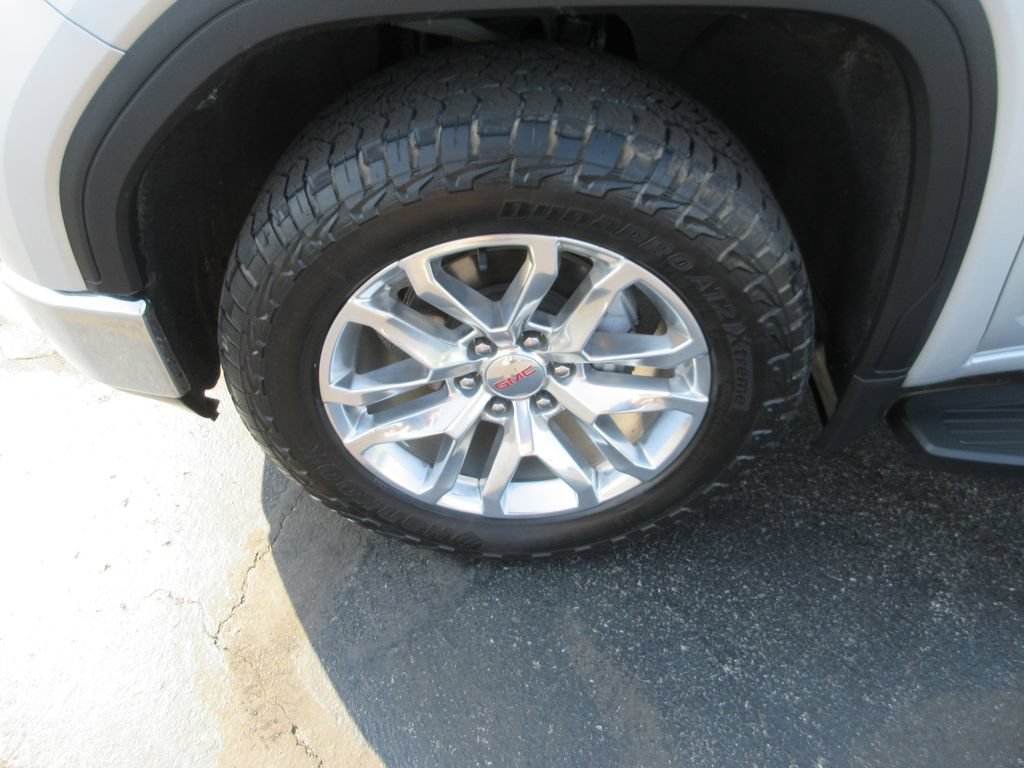 Certified 2021 GMC Sierra 1500 SLT w/ SLT Premium Package AWD/4WD image 16
