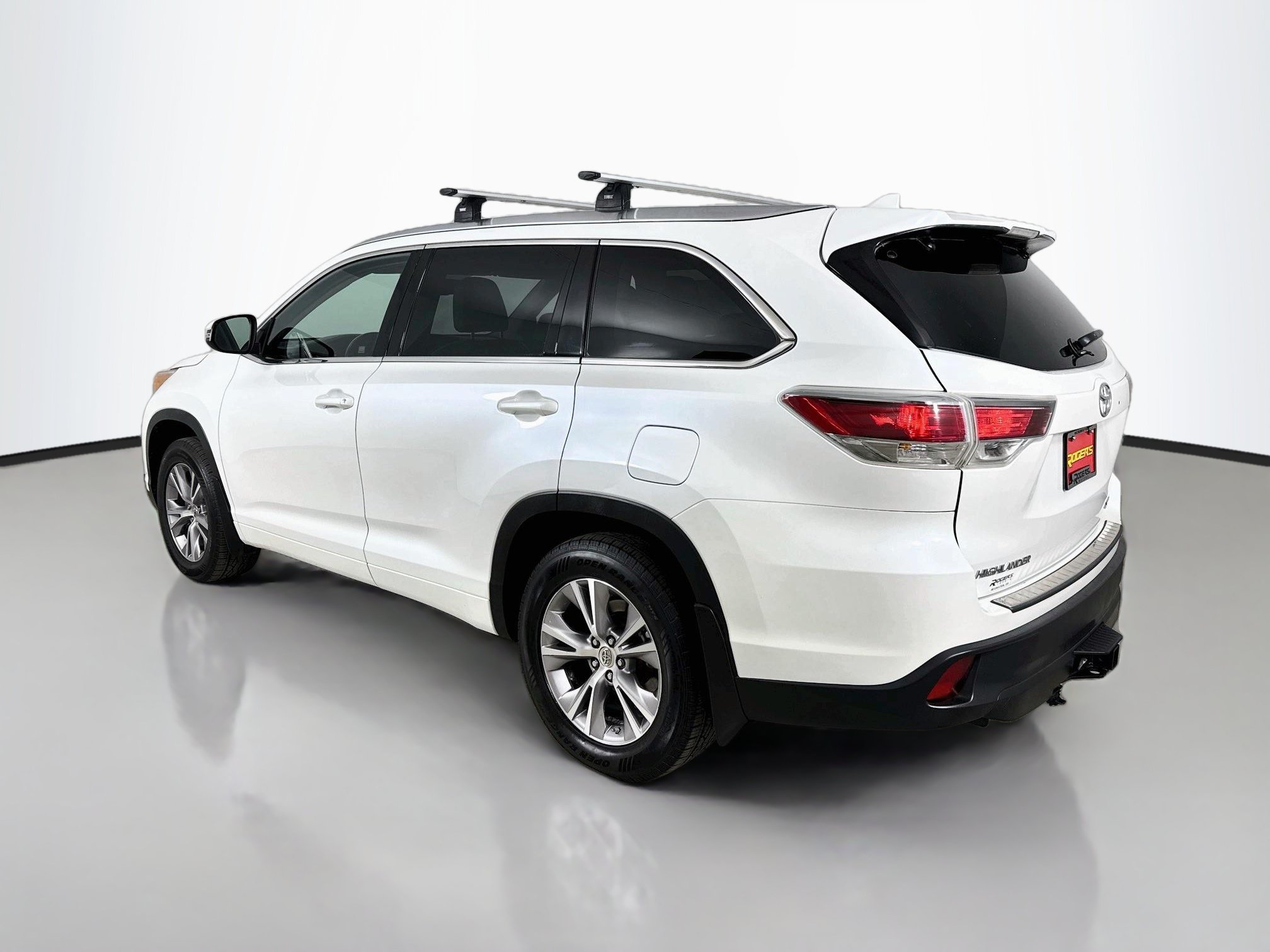 Used 2015 Toyota Highlander XLE AWD/4WD image 6