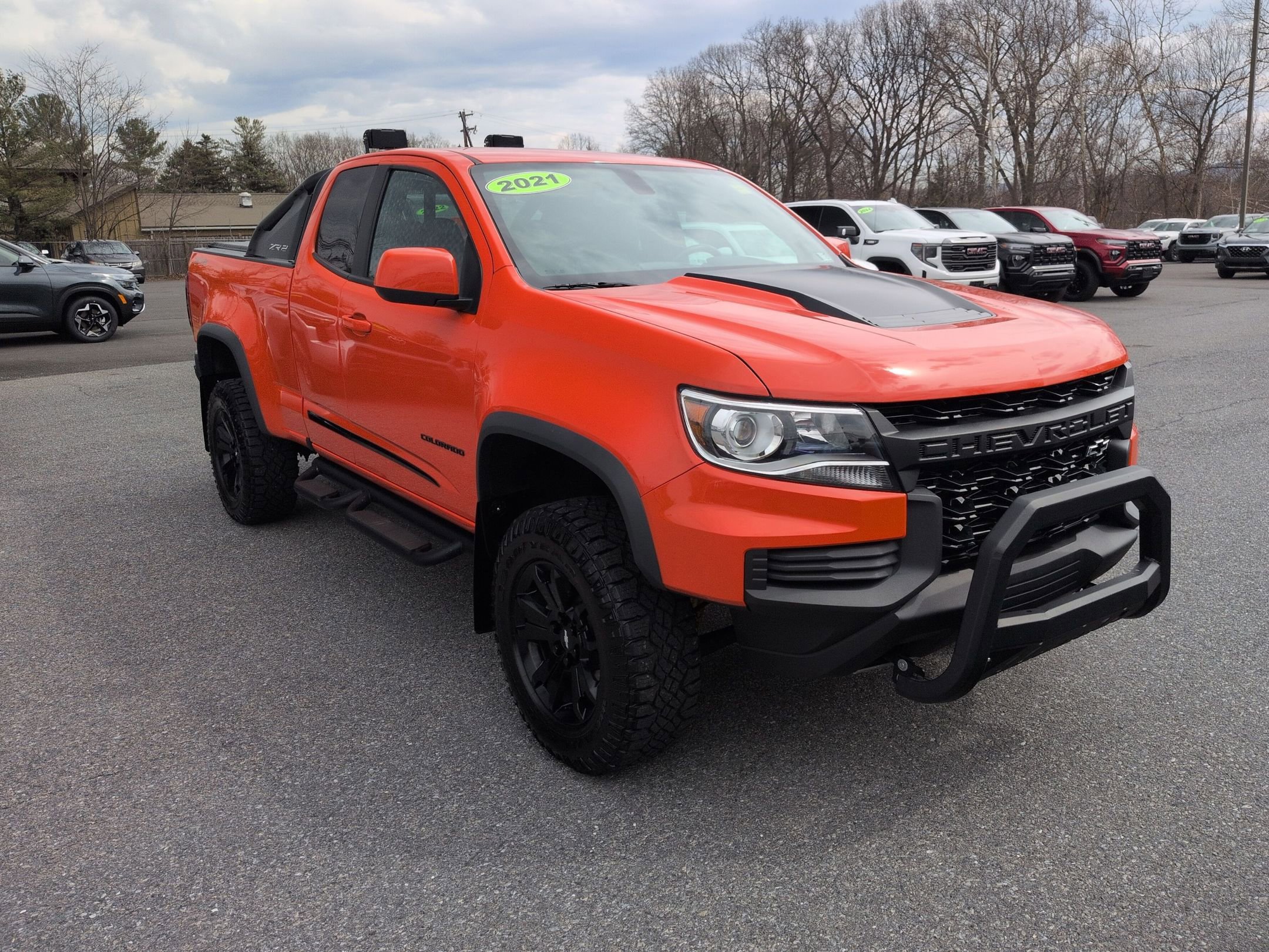 Used 2021 Chevrolet Colorado ZR2 w/ ZR2 Dusk Special Edition image 3