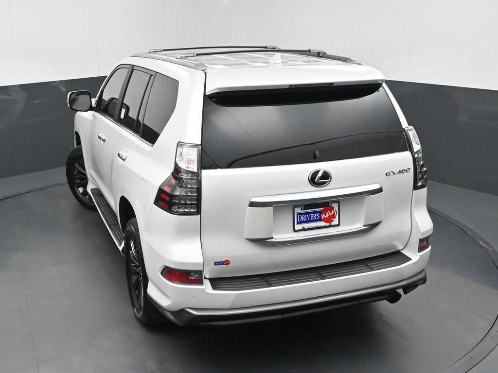 Used 2023 Lexus GX 460 Premium w/ Accessory Package image 37