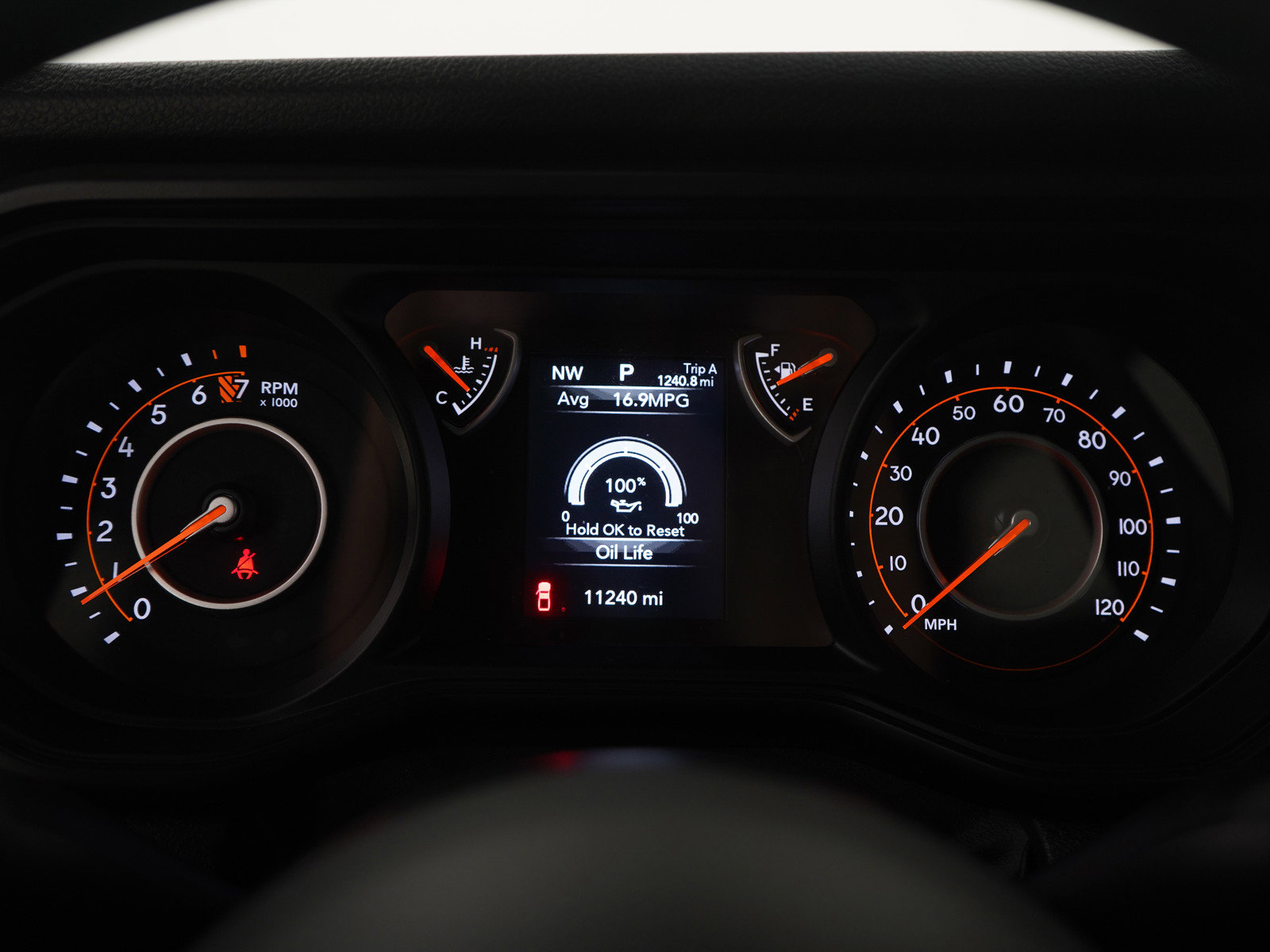 Used 2025 Jeep Gladiator Sport image 20