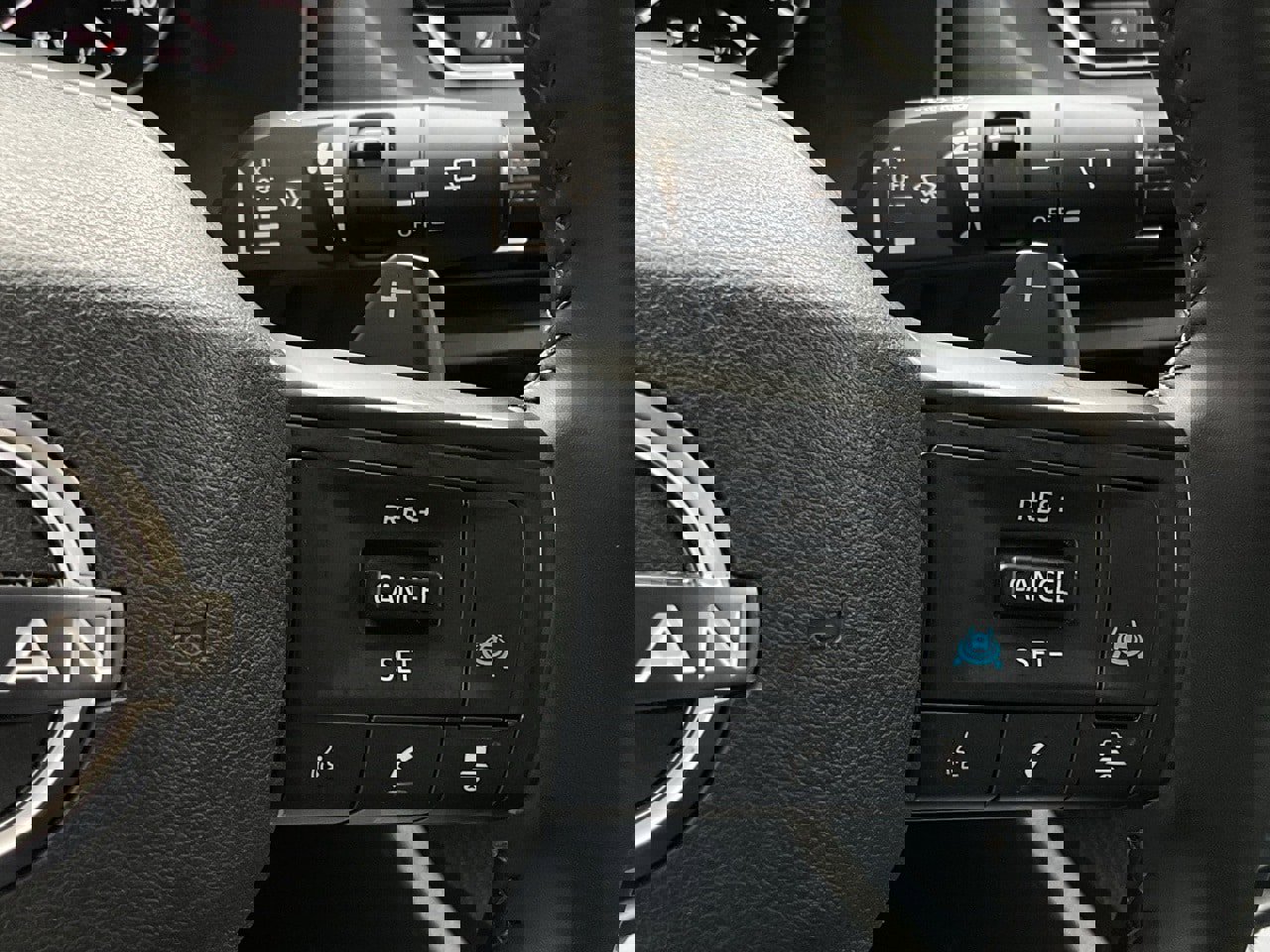 Used 2025 Nissan Rogue SV image 24