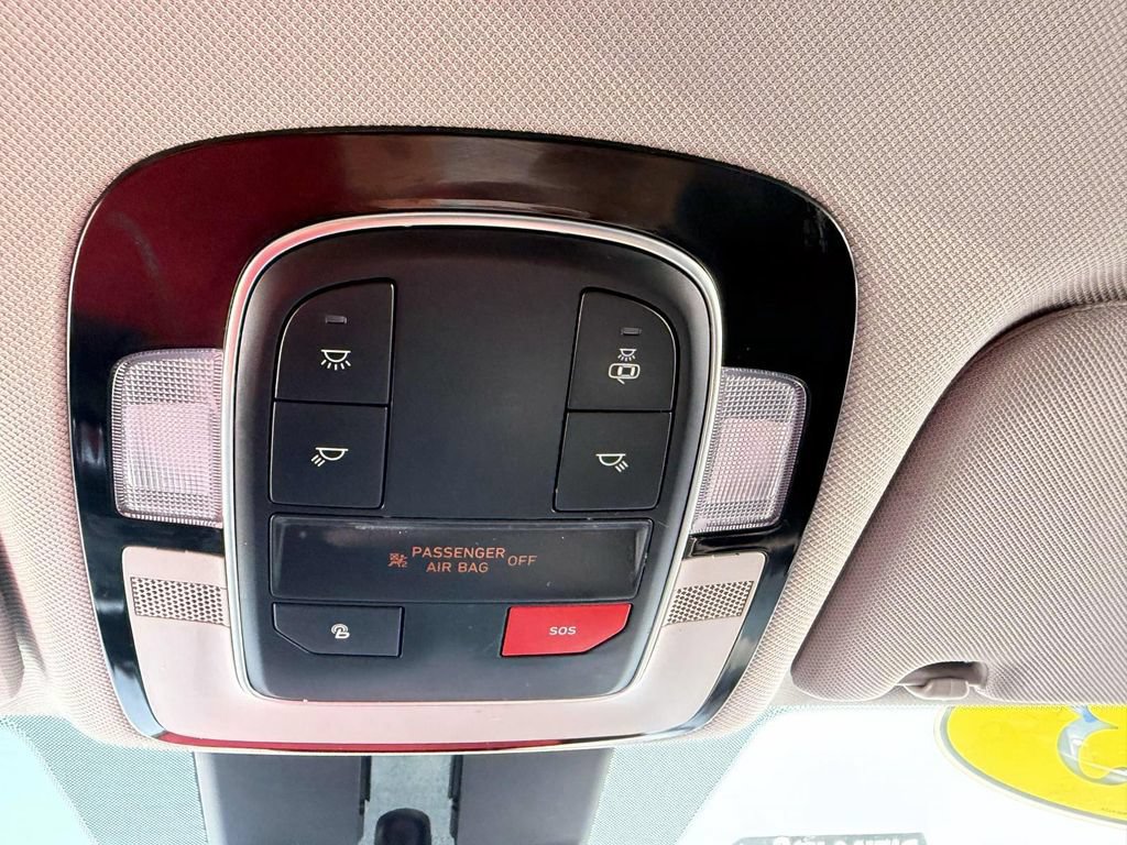 Certified 2023 Hyundai Santa Fe SEL AWD/4WD image 28