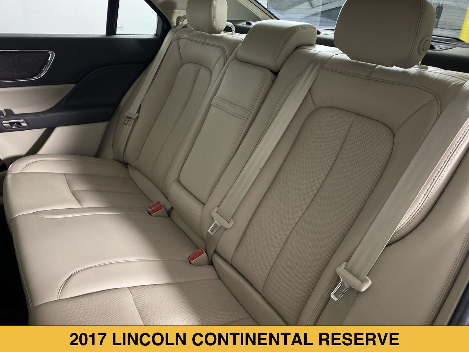 Used 2017 Lincoln Continental Reserve w/ Technology Package AWD/4WD image 14
