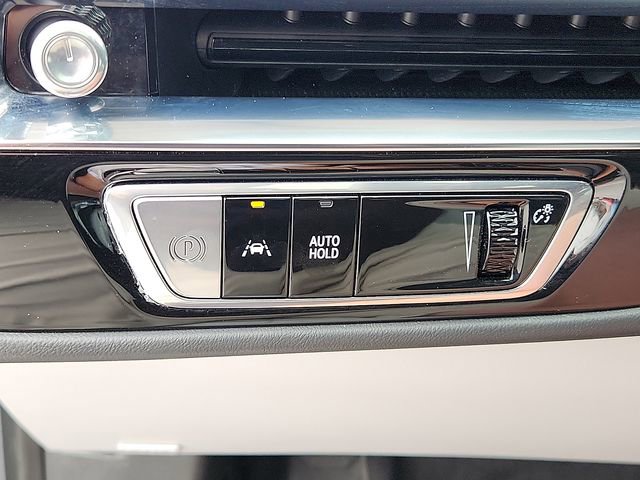 Certified 2023 Cadillac Lyriq 2WD image 23