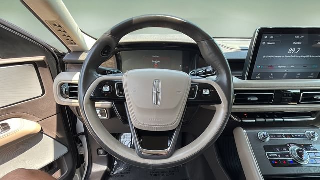 Used 2023 Lincoln Aviator Reserve w/ Equipment Group 201A AWD/4WD image 12