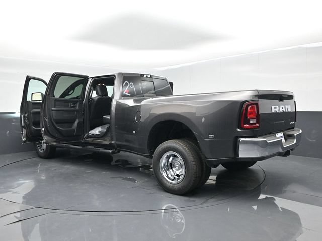 New 2026 RAM 3500 Tradesman AWD/4WD image 64