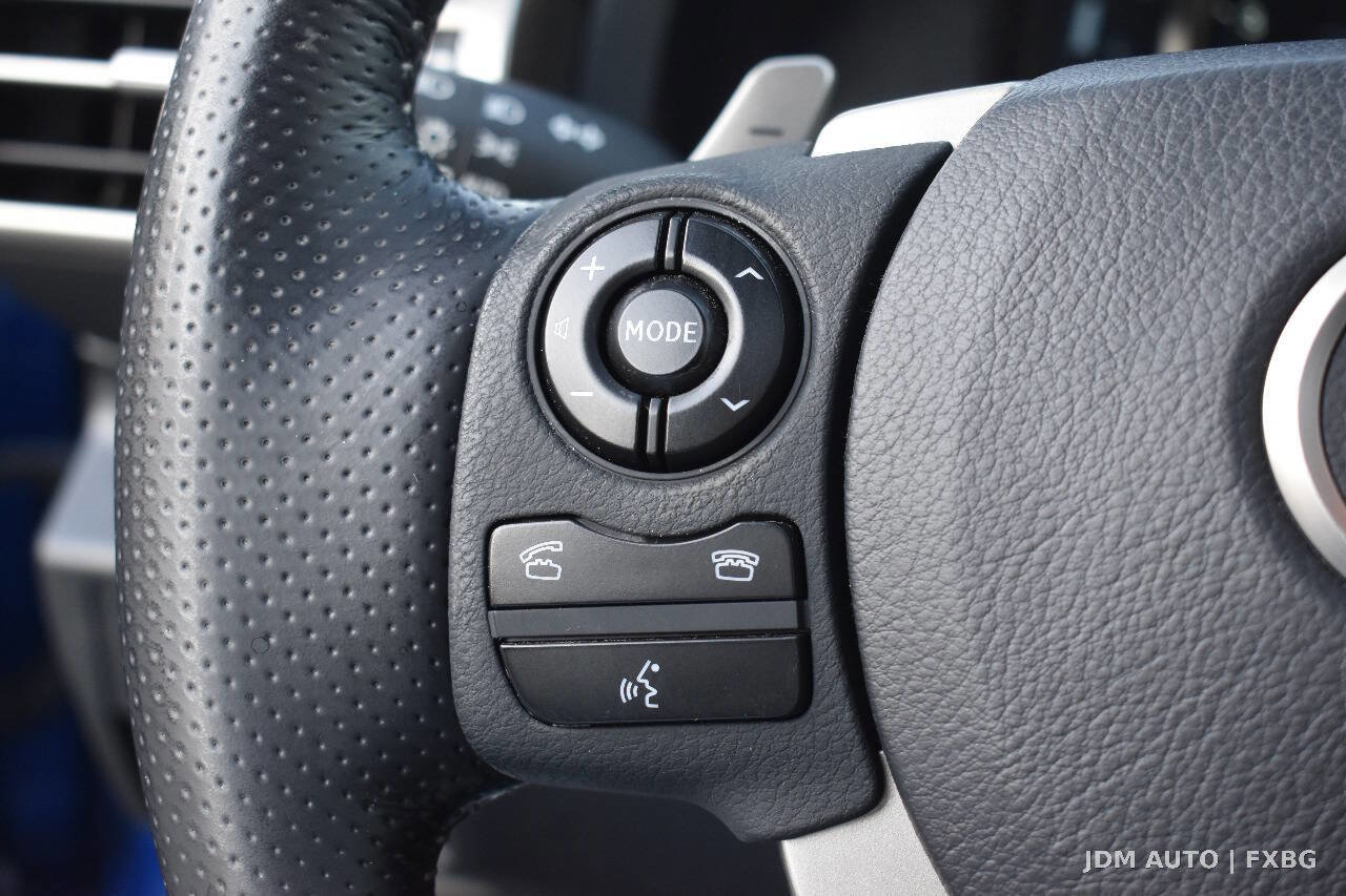 Used 2016 Lexus IS 300 AWD w/ F Sport Package image 20