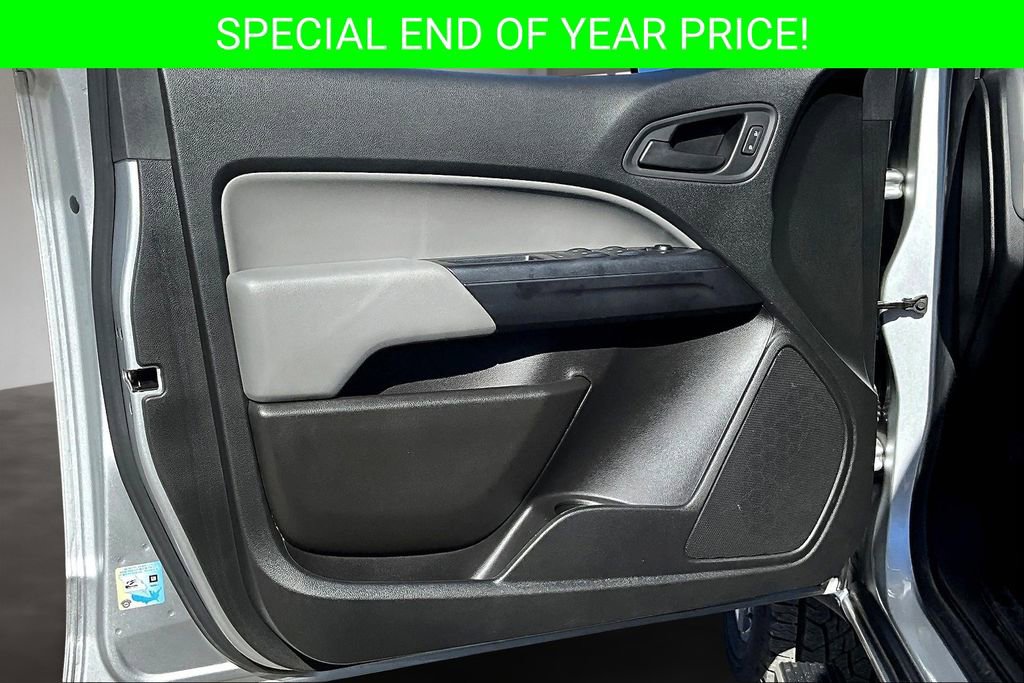 Used 2019 Chevrolet Colorado W/T w/ Custom Special Edition image 19