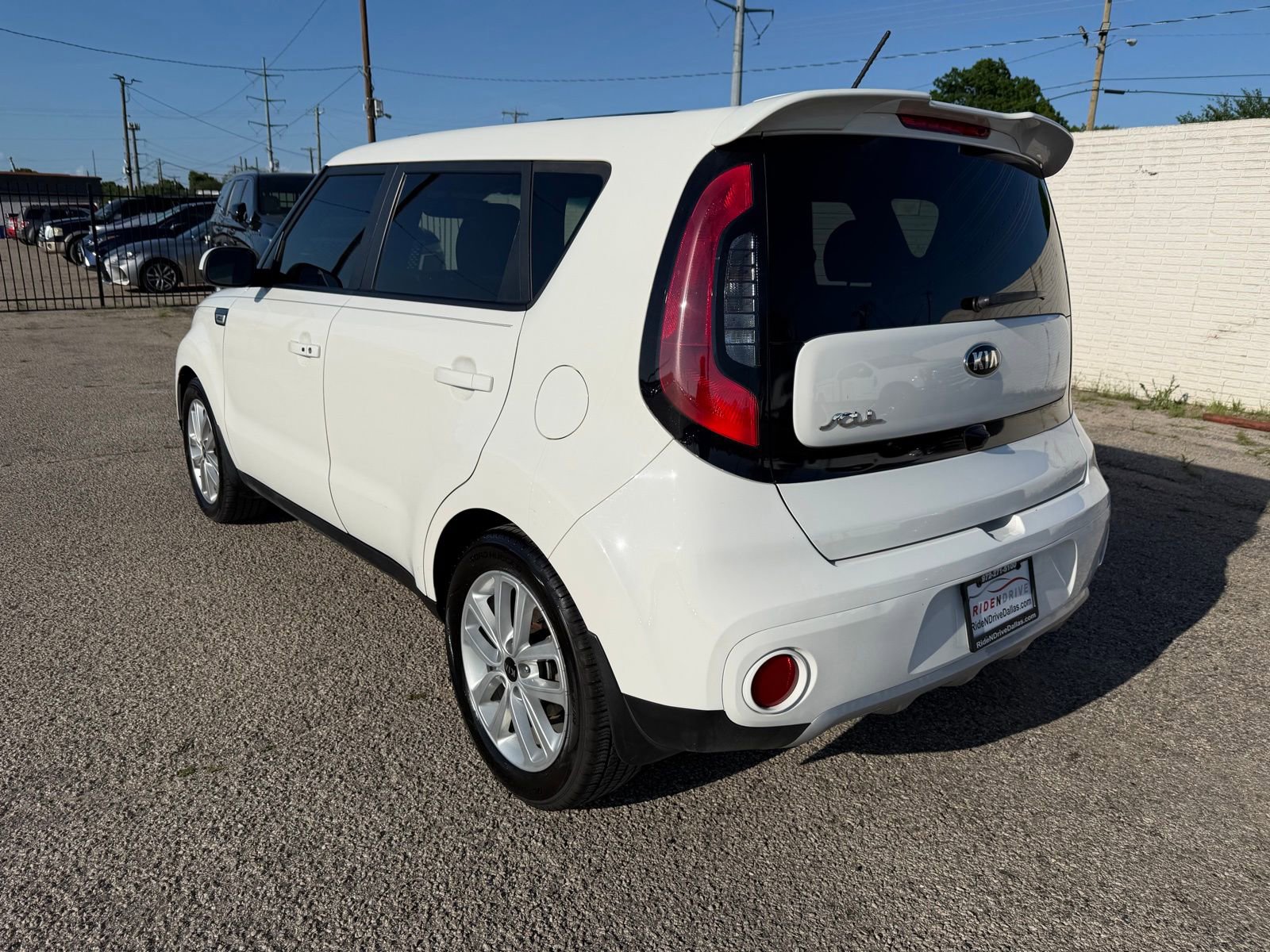 Used 2019 Kia Soul + w/ Audio Package image 4