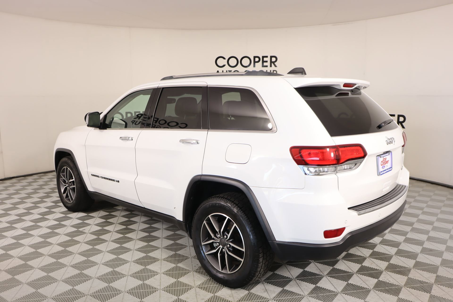 Used 2022 Jeep Grand Cherokee Limited RWD image 24