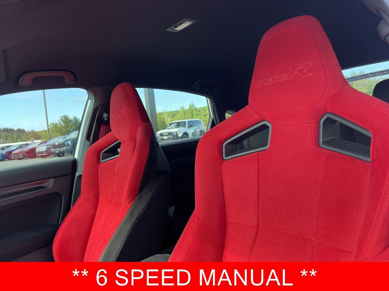 Used 2025 Honda Civic Type R image 2