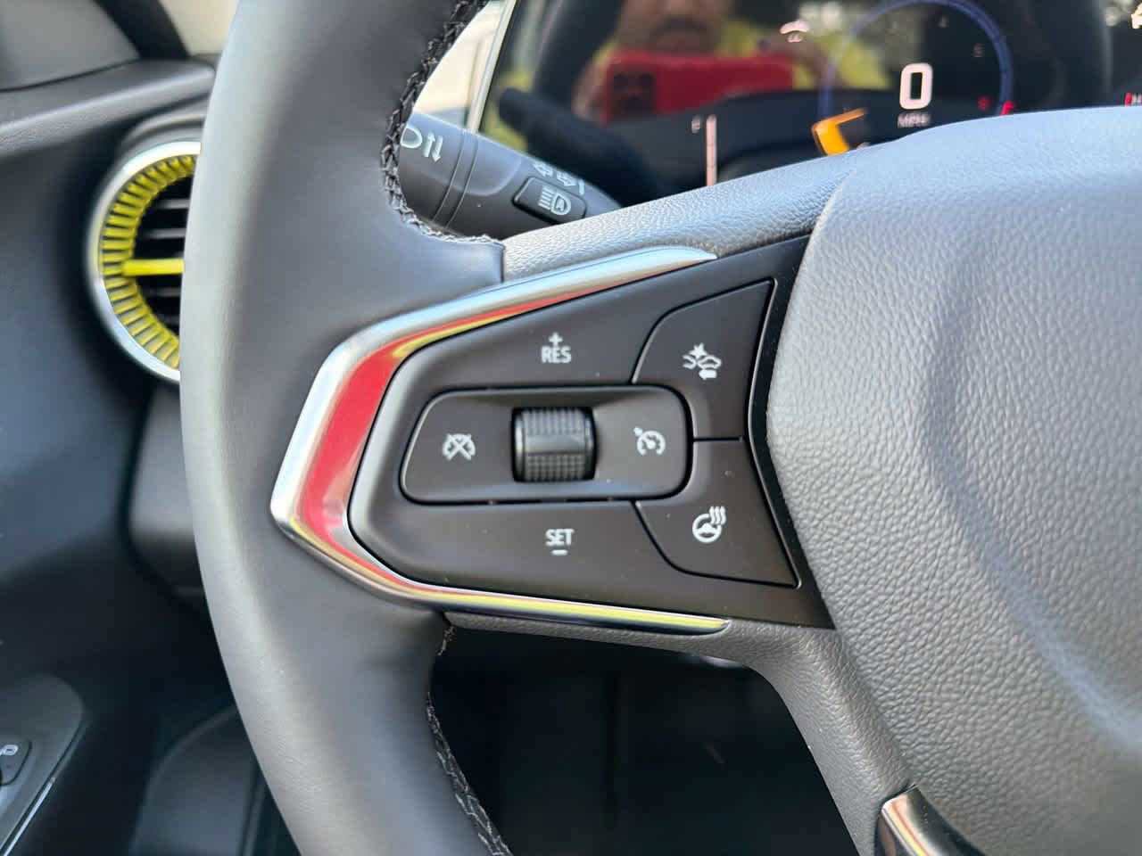New 2026 Chevrolet Trax LT w/ Driver Confidence Package FWD image 25