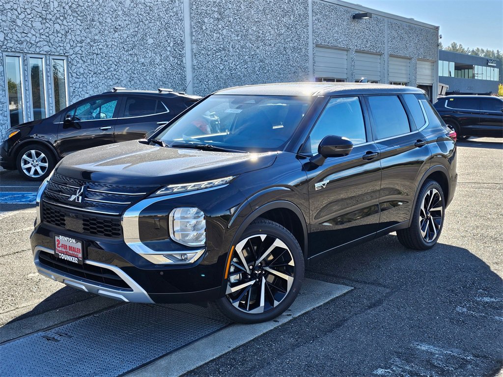 New 2025 Mitsubishi Outlander SE image 1