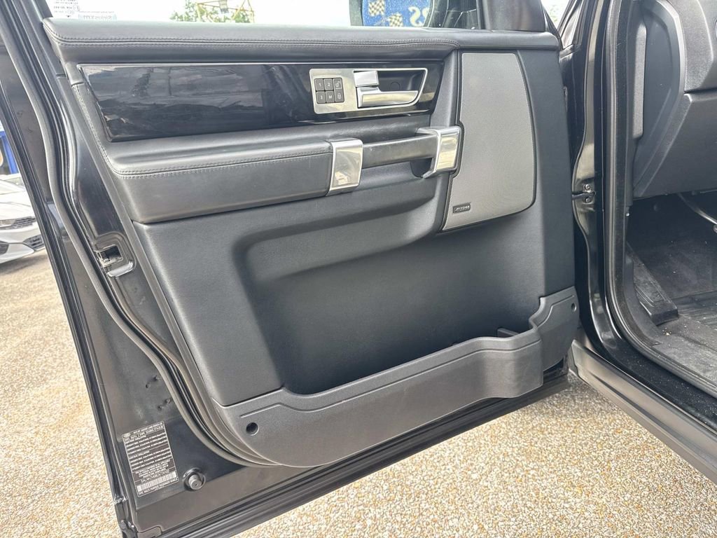 Used 2014 Land Rover LR4 HSE LUX AWD/4WD image 21