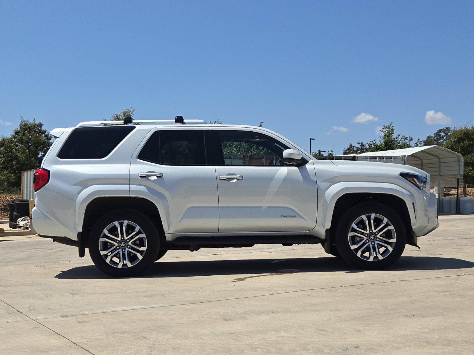 Certified 2025 Toyota 4Runner Limited AWD/4WD image 6