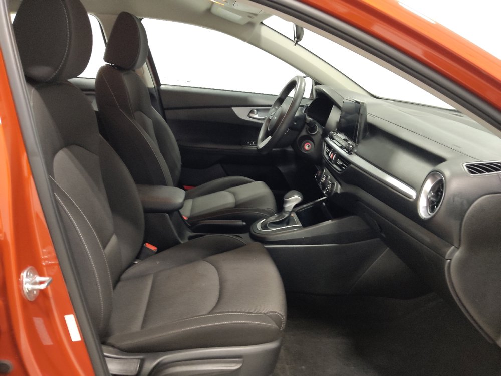 Used 2023 Kia Forte LXS w/ LXS Technology Package FWD image 21