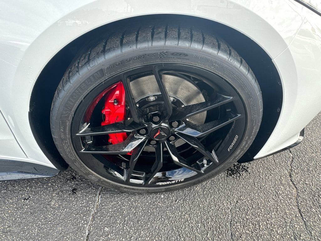 New 2026 Chevrolet Corvette Z06 RWD image 13