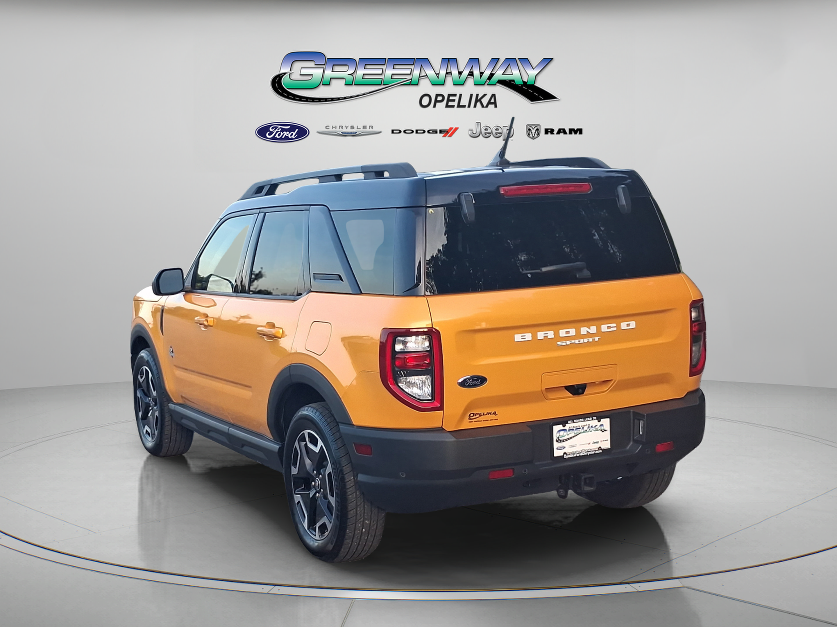 Used 2022 Ford Bronco Sport Outer Banks w/ Tech Package AWD/4WD image 5