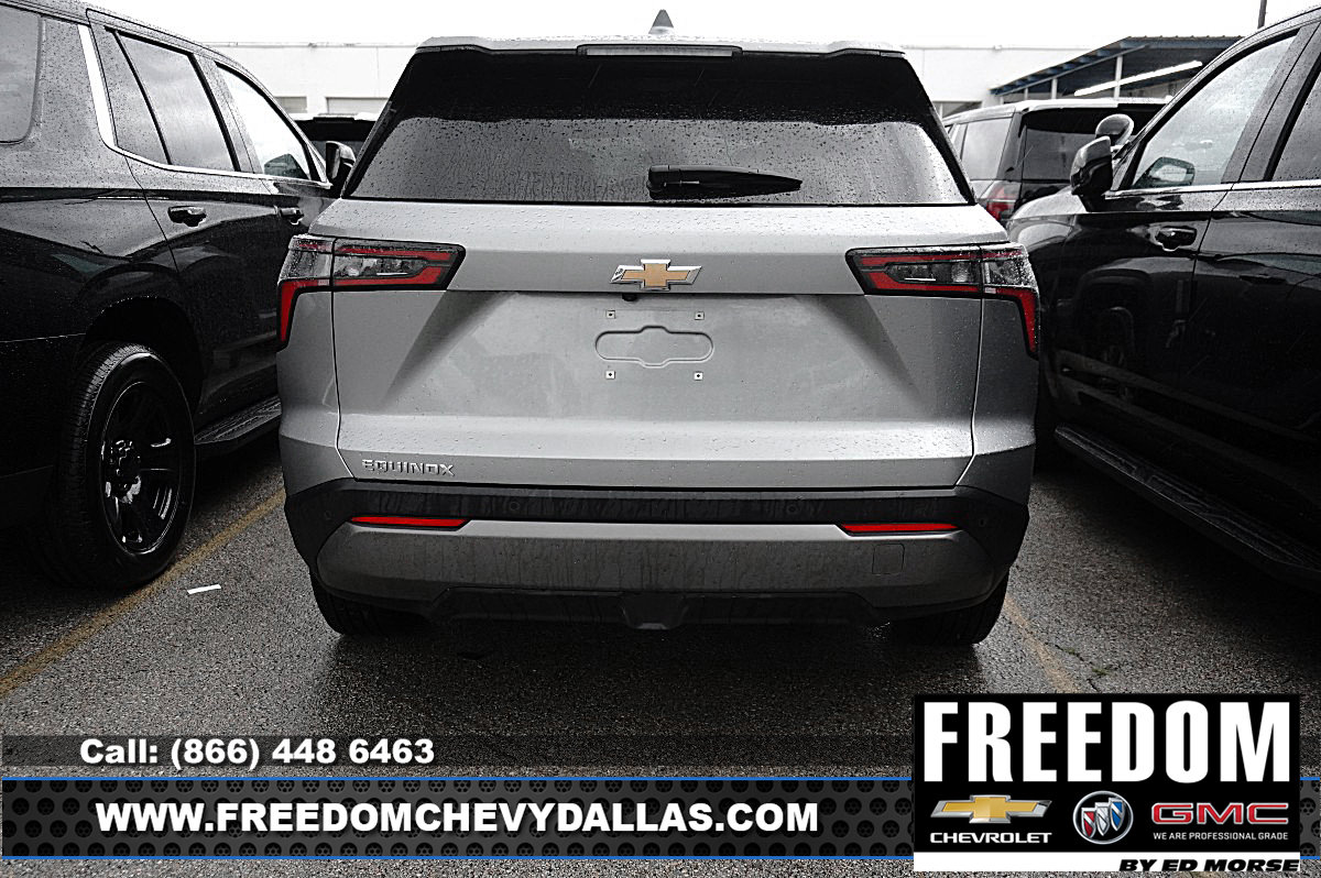 Used 2026 Chevrolet Equinox LT FWD image 5