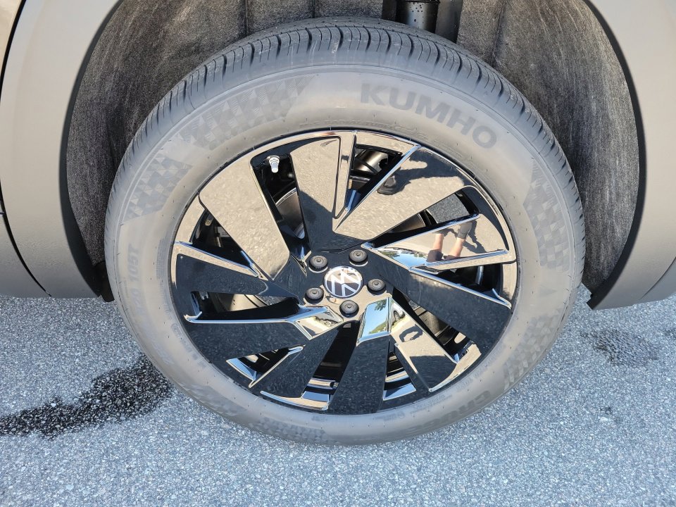 New 2026 Volkswagen Atlas SE image 27