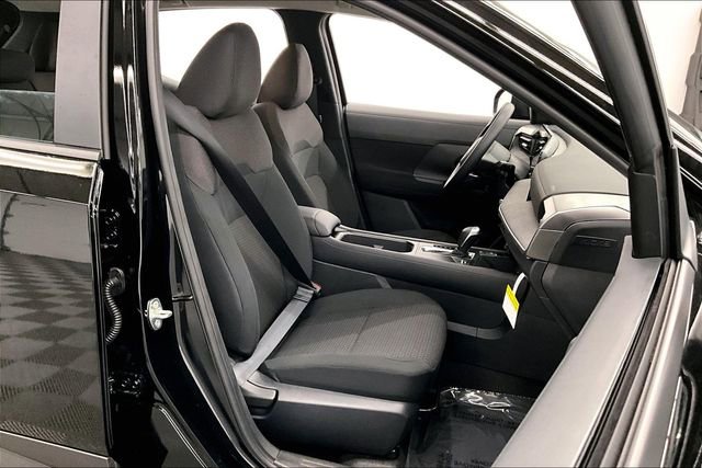 New 2026 Nissan Kicks S image 33