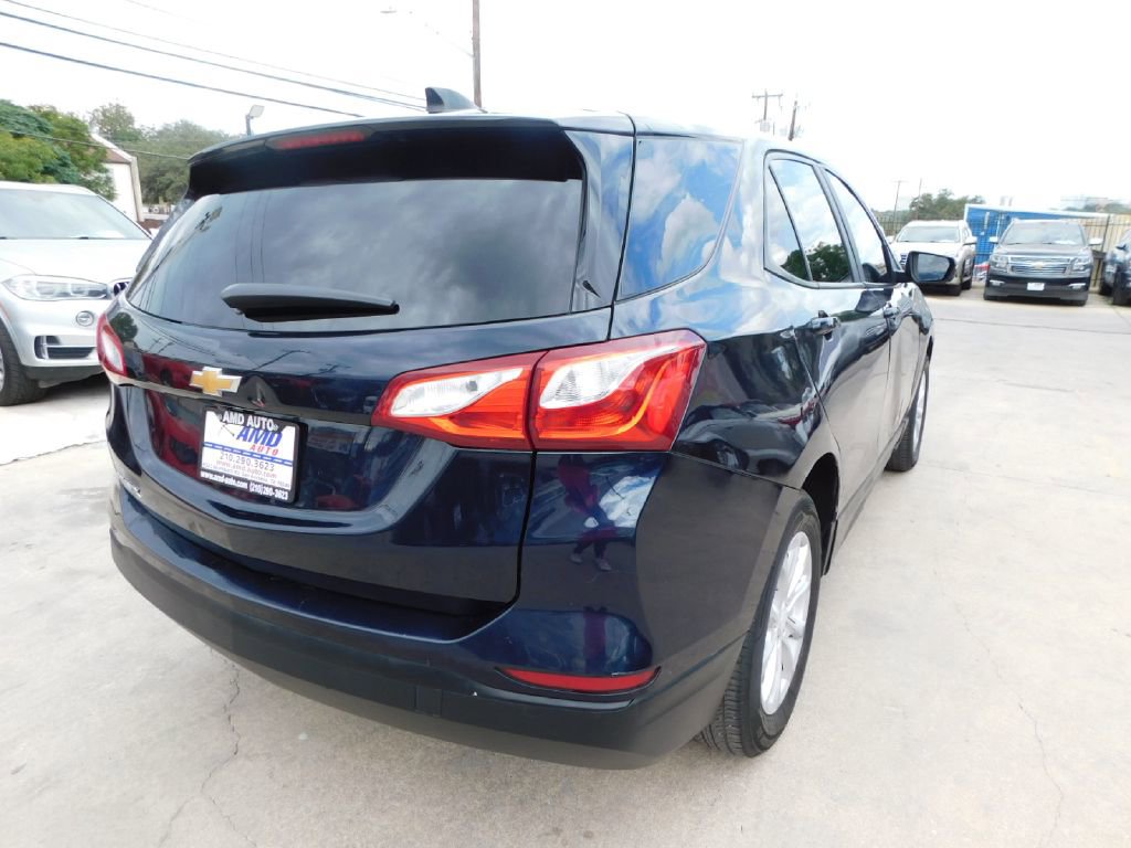 Used 2020 Chevrolet Equinox LS w/ LS Convenience Package image 7